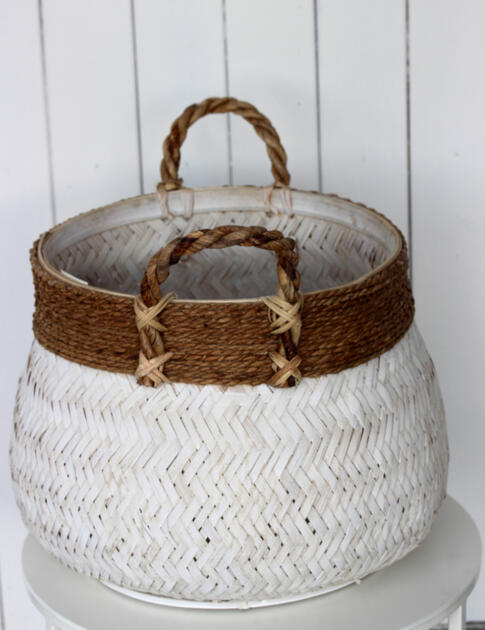 Bílý bambusový koš