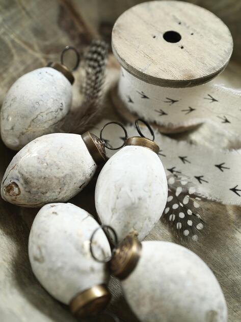 Malé vejce s patinou