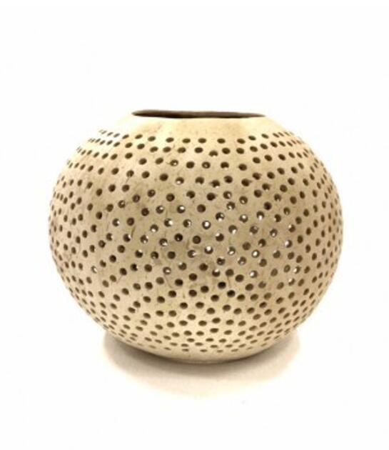 Vyřezávaný svícen z kokosového ořechu malý