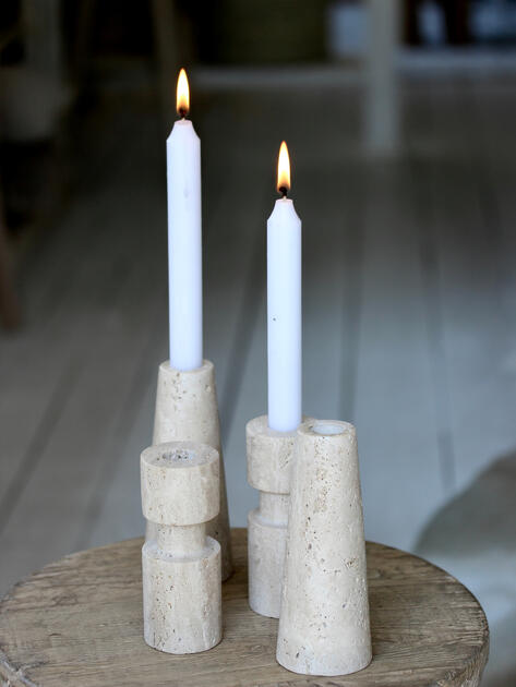 Svícen travertinový asymetrický